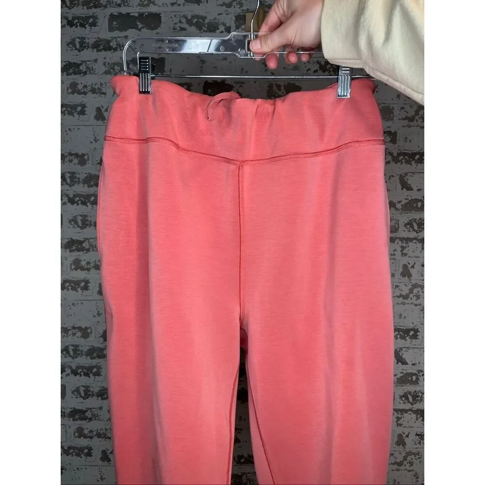 Alaskan hard gear Duluth trading | women pink sweatpants joggers